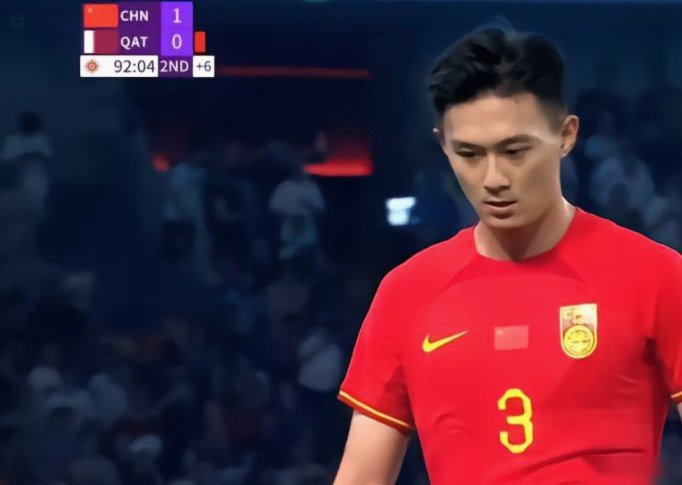 中国足球坚盾或将因伤退役：蒋圣龙面临告别时刻