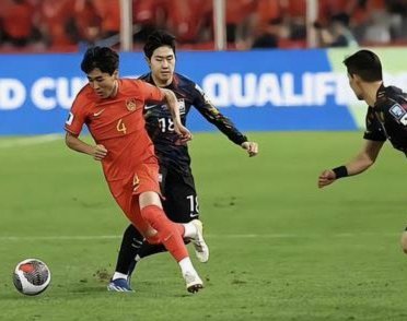 中超五月最佳阵容：克雷桑、卡迪斯、张稀哲在列