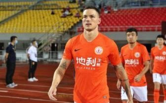 半场：常州0-0泰州，额里布格进球被吹