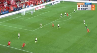 武磊门前包抄破门，海港1-1海牛